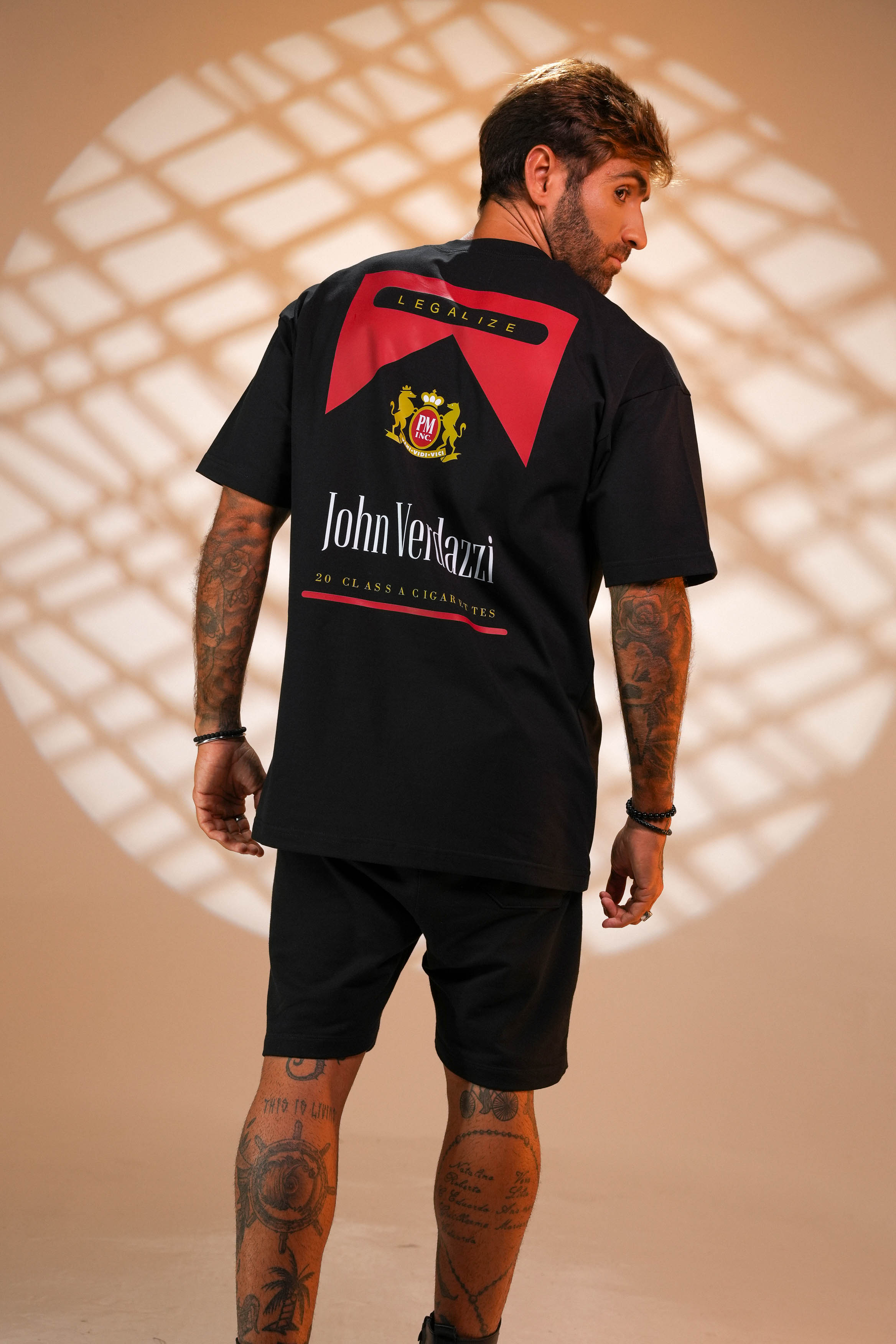 Oversized - Marlboro | John Verdazzi