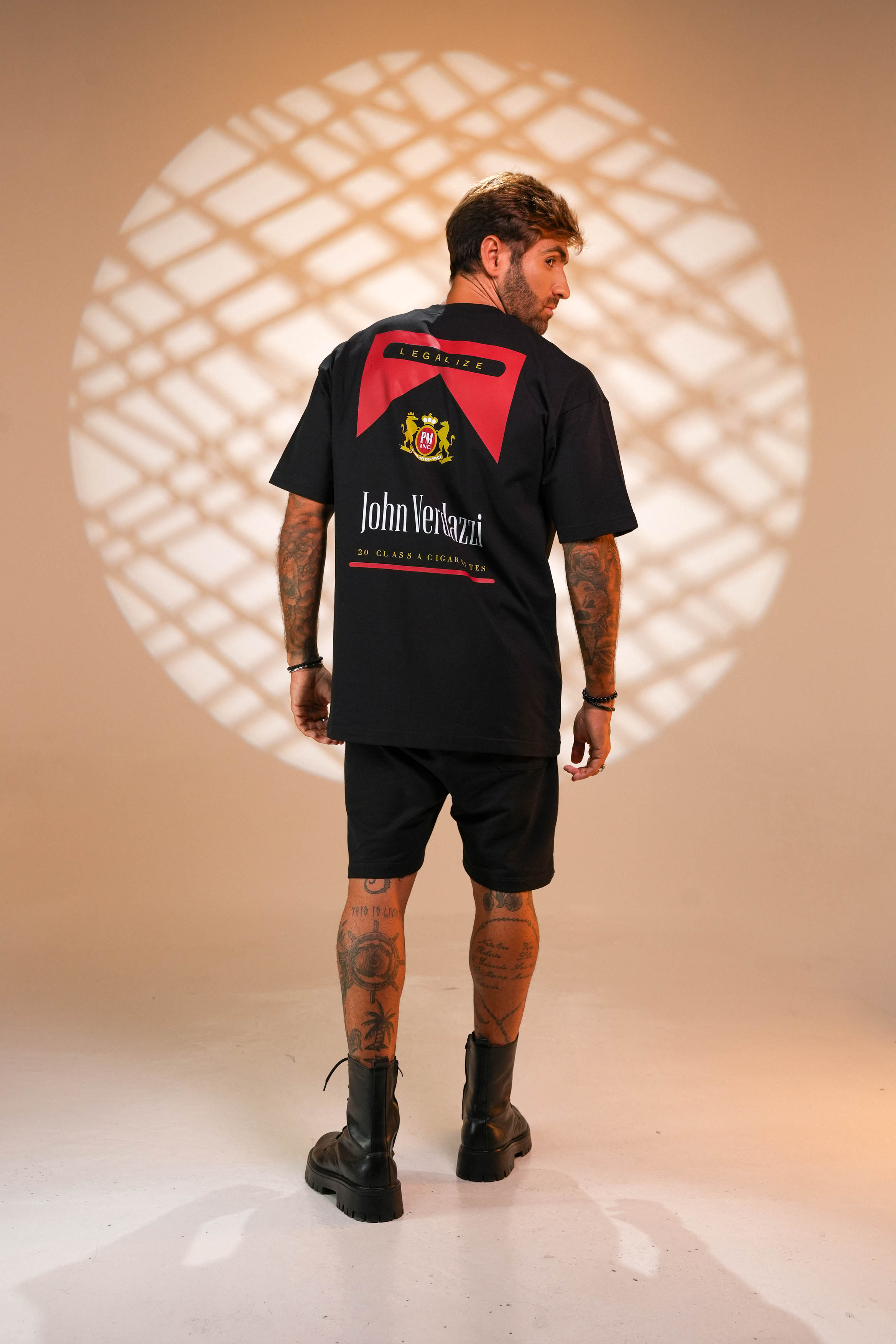 Oversized - Marlboro | John Verdazzi